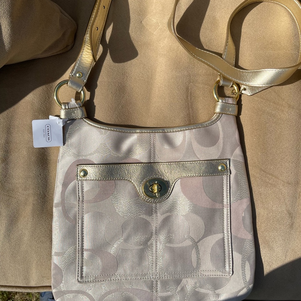 Coach Handbag - Picture 2 of 5